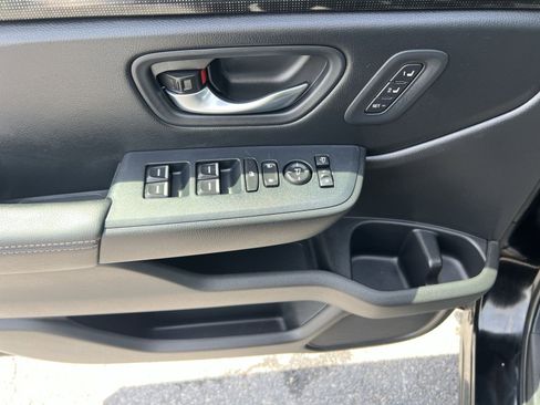 Used 2025 Honda Pilot Elite image 15