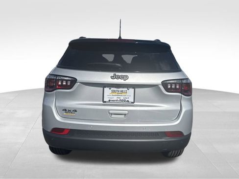 New 2026 Jeep Compass Limited image 7