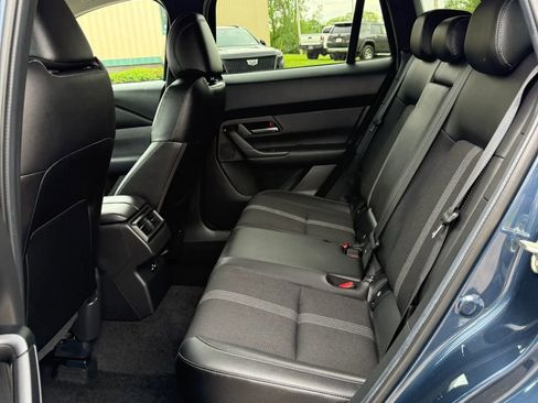 Used 2024 MAZDA CX-50 AWD 2.5 S w/ Weather Package image 17
