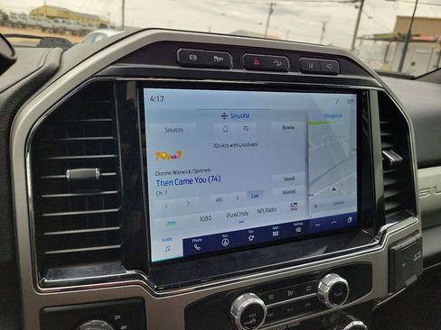 Used 2022 Ford F350 Lariat w/ Lariat Ultimate Package image 21