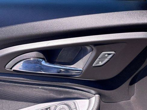 Used 2023 Chevrolet Malibu LT FWD image 18