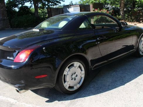 Used 2002 Lexus SC 430 Convertible image 11