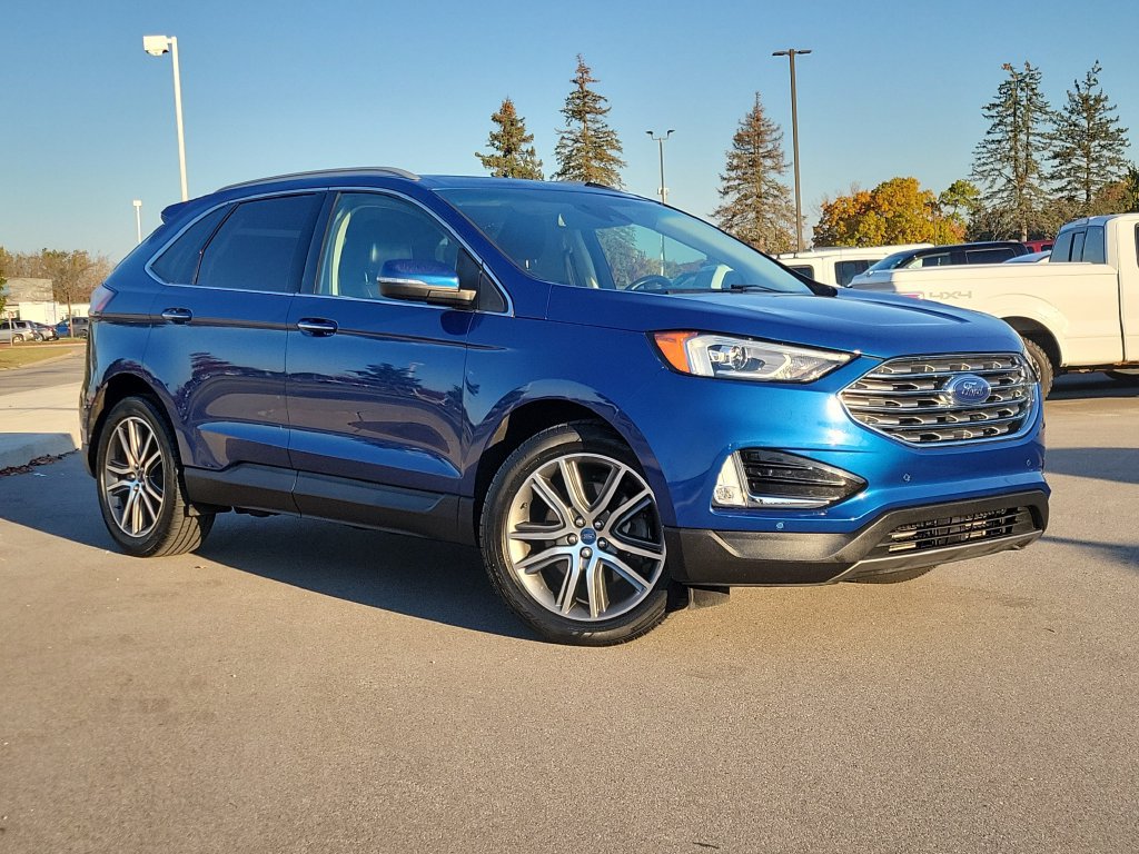 Certified 2020 Ford Edge Titanium AWD/4WD image 33