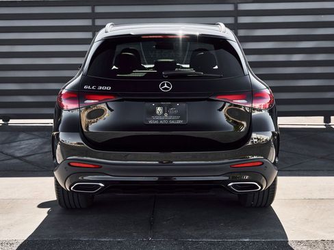 Used 2026 Mercedes-Benz GLC 300 image 14