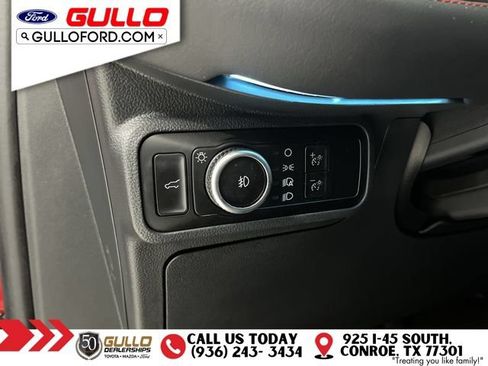 Used 2025 Ford Explorer ST w/ Sun And Sound Package AWD/4WD image 19