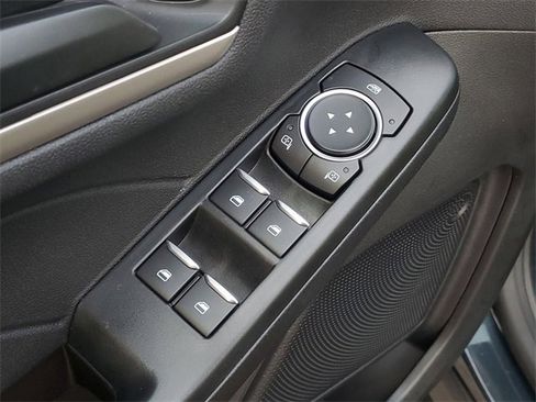 Certified 2022 Ford Escape SE w/ Convenience Package image 10