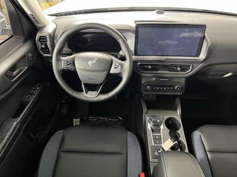 New 2025 Ford Bronco Sport Outer Banks w/ Outer Banks Tech Package+ image 11