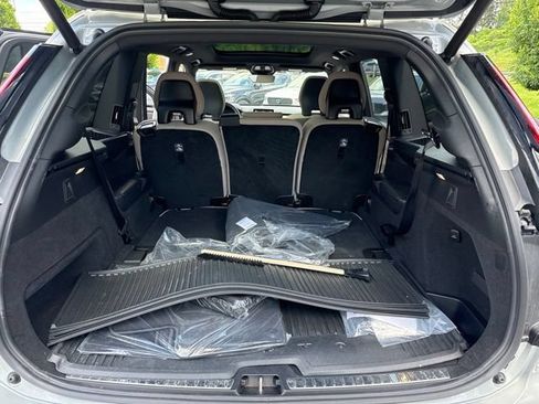Used 2026 Volvo XC90 B6 Plus w/ Protection Package Premier AWD/4WD image 19