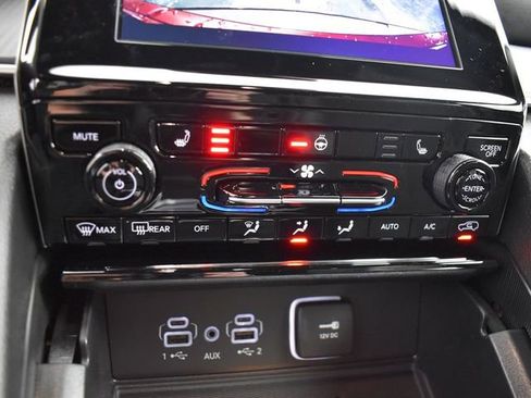 New 2025 Jeep Grand Cherokee Altitude w/ Trailer Tow Package image 29