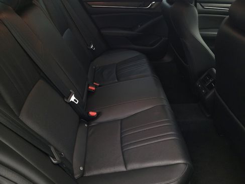 Used 2021 Honda Accord EX-L image 19