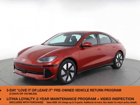 Used 2024 Hyundai Ioniq 6 SE RWD image 1