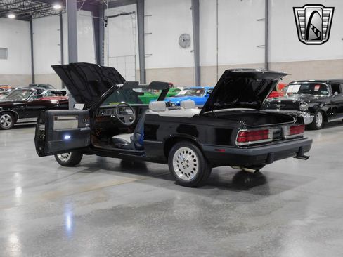 Used 1986 Dodge 600 ES image 17