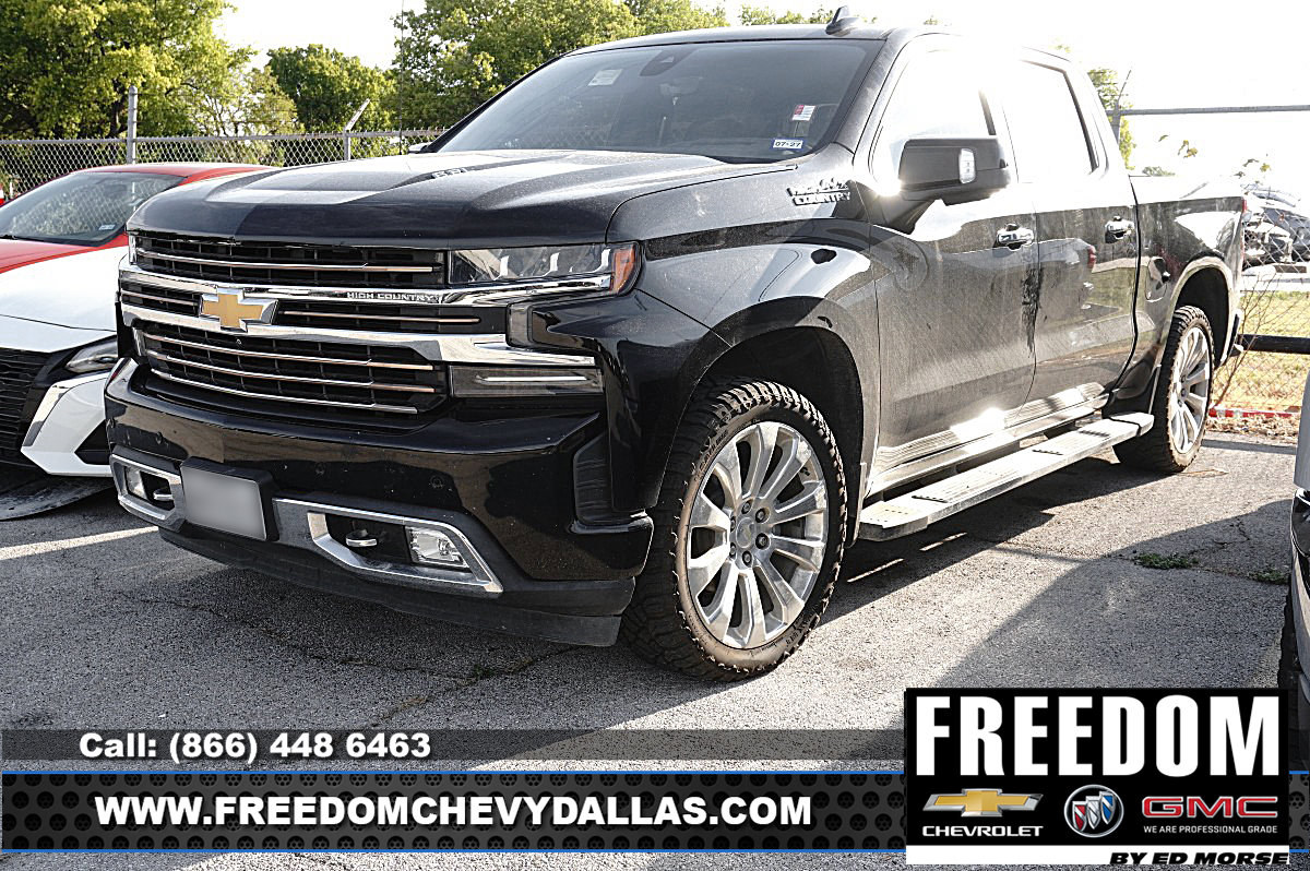 Used 2021 Chevrolet Silverado 1500 High Country w/ Technology Package AWD/4WD image 4