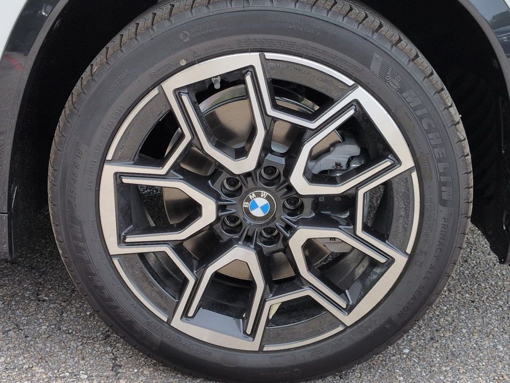 New 2027 BMW X1 xDrive28i AWD/4WD image 11