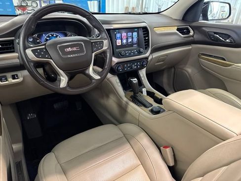 Used 2018 GMC Acadia Denali w/ Technology Package AWD/4WD image 7