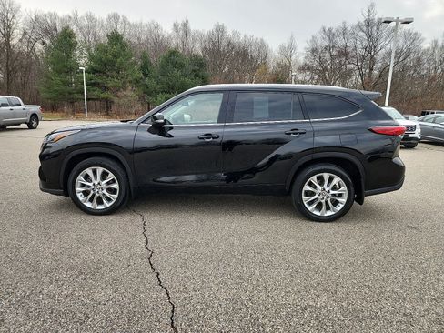 Used 2022 Toyota Highlander Limited image 8