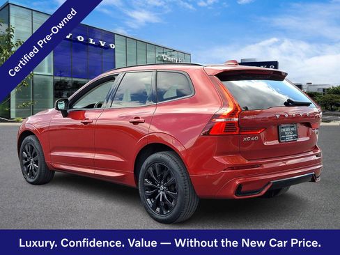 Certified 2024 Volvo XC60 B5 Plus w/ Climate Package AWD/4WD image 5