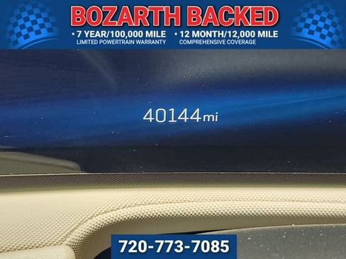 Used 2024 Cadillac XT4 Luxury w/ Cold Weather Package AWD/4WD image 20