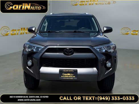 Used 2018 Toyota 4Runner SR5 RWD image 2