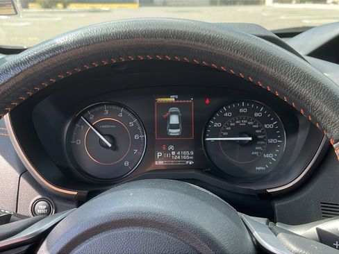 Used 2021 Subaru Crosstrek 2.0i Premium w/ Moonroof Package image 17