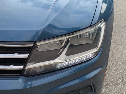 Used 2018 Volkswagen Tiguan S FWD image 11