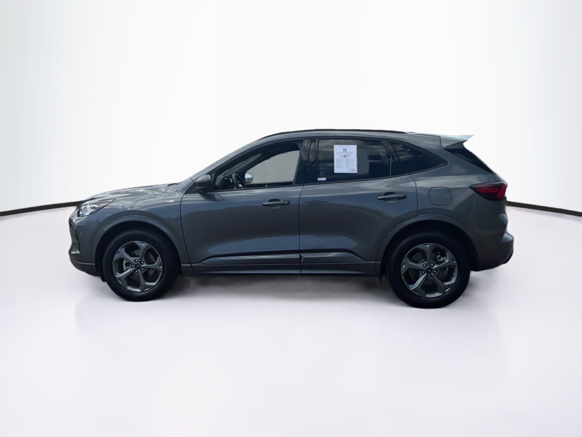 Used 2024 Ford Escape ST-Line AWD/4WD image 4