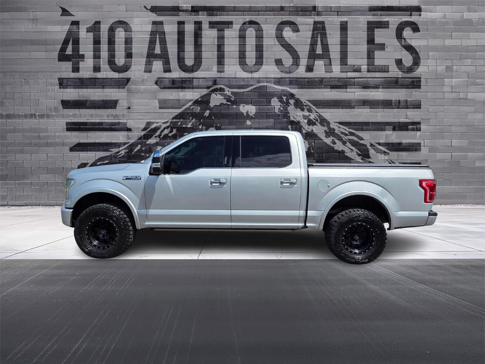 Used 2015 Ford F150 Platinum w/ Max Trailer Tow Package AWD/4WD image 6