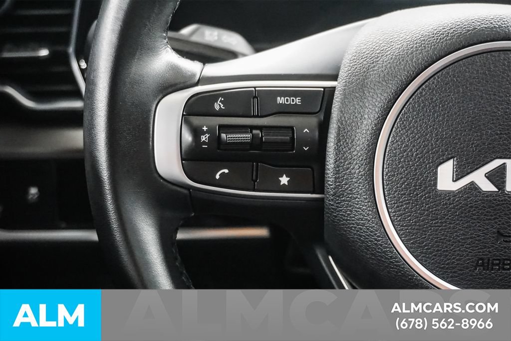 Used 2025 Kia Sportage EX w/ Premium Package FWD image 27