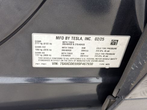 Used 2025 Tesla Model X AWD/4WD image 24