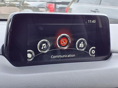 Used 2017 MAZDA CX-5 Touring image 11