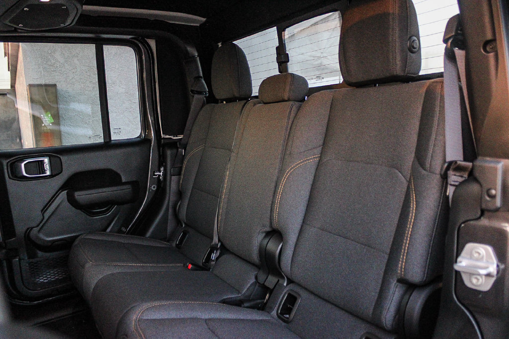 New 2026 Jeep Gladiator Mojave AWD/4WD image 19