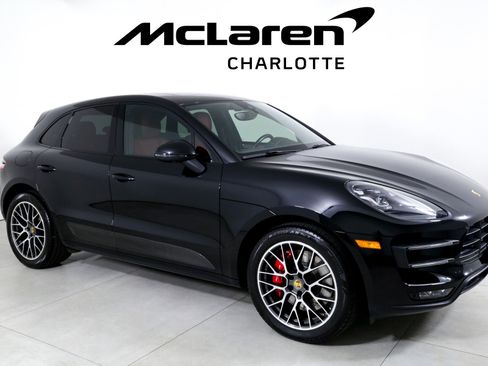 Used 2018 Porsche Macan Turbo AWD/4WD image 2