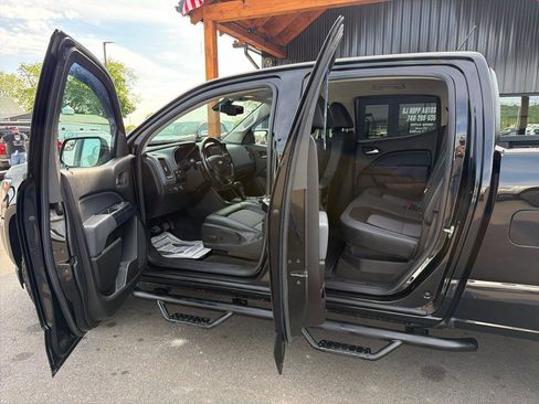 Used 2018 Chevrolet Colorado Z71 AWD/4WD image 7