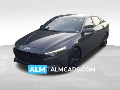 Used 2023 Hyundai Elantra SEL