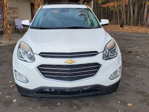 Used 2017 Chevrolet Equinox LT w/ Convenience Package FWD image 9
