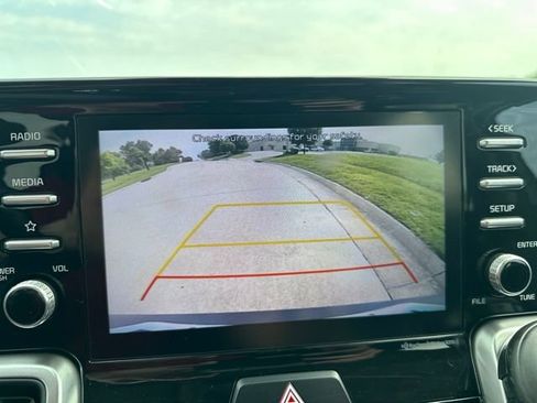 Used 2021 Kia Sorento S w/ Panoramic Sunroof Package FWD image 15