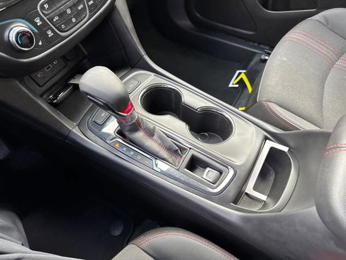 Used 2024 Chevrolet Equinox RS image 26