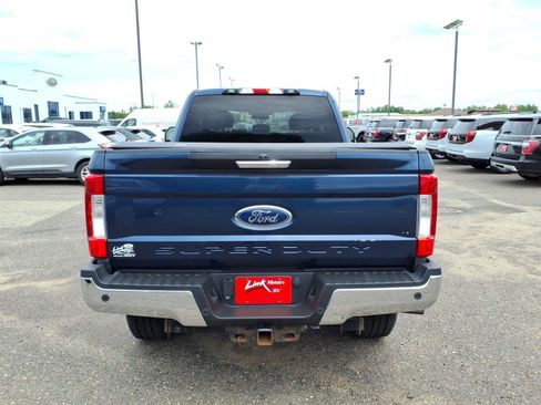 Certified 2019 Ford F350 XLT w/ XLT Premium Package AWD/4WD image 4