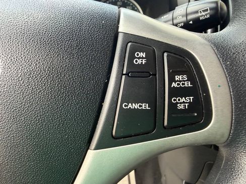 Used 2011 Hyundai Elantra w/ Popular Equipment Pkg 2 FWD image 25
