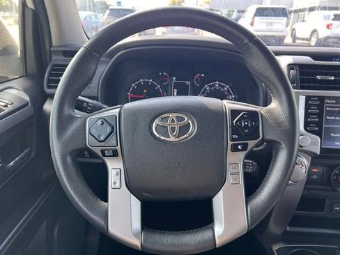 Used 2024 Toyota 4Runner SR5 AWD/4WD image 12