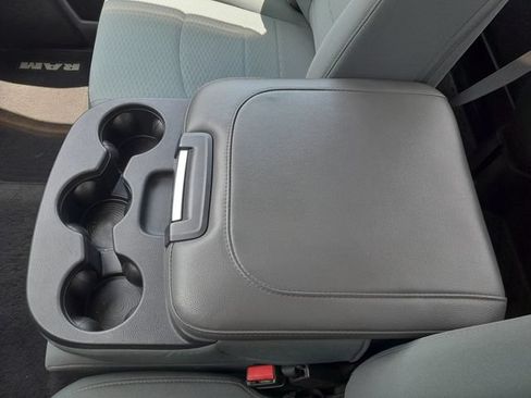 Used 2014 RAM 1500 Express AWD/4WD image 21