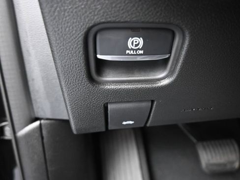 Used 2024 Jeep Grand Cherokee L Limited image 26