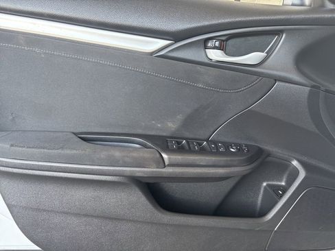Used 2021 Honda Civic EX image 10