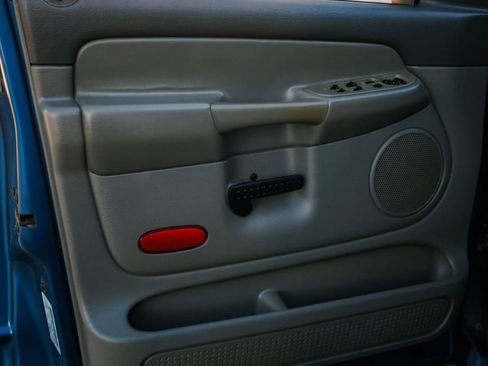 Used 2004 Dodge Ram 2500 Truck SLT w/ Trailer Tow Group image 31