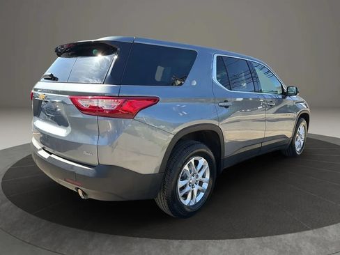 Used 2021 Chevrolet Traverse LS w/ LPO, Floor Liner Package AWD/4WD image 5