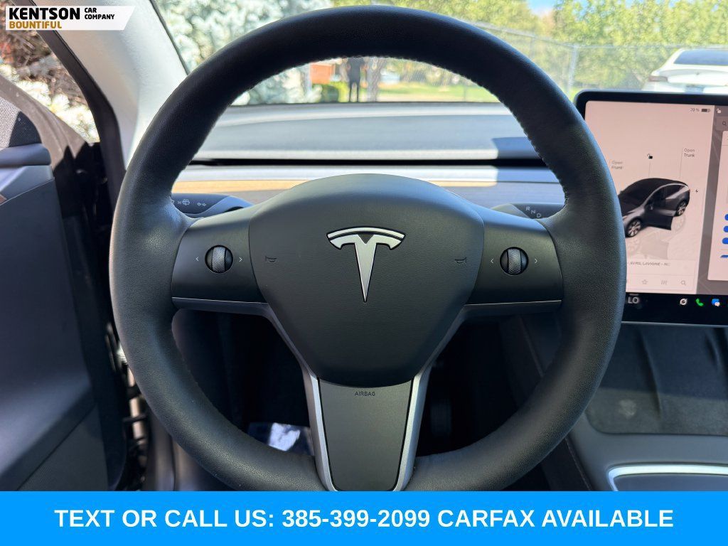 Used 2023 Tesla Model Y Long Range AWD/4WD image 14