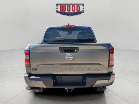 New 2026 Nissan Frontier SV image 3