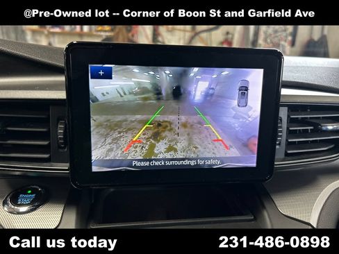 Used 2020 Ford Explorer XLT w/ Comfort Package AWD/4WD image 23