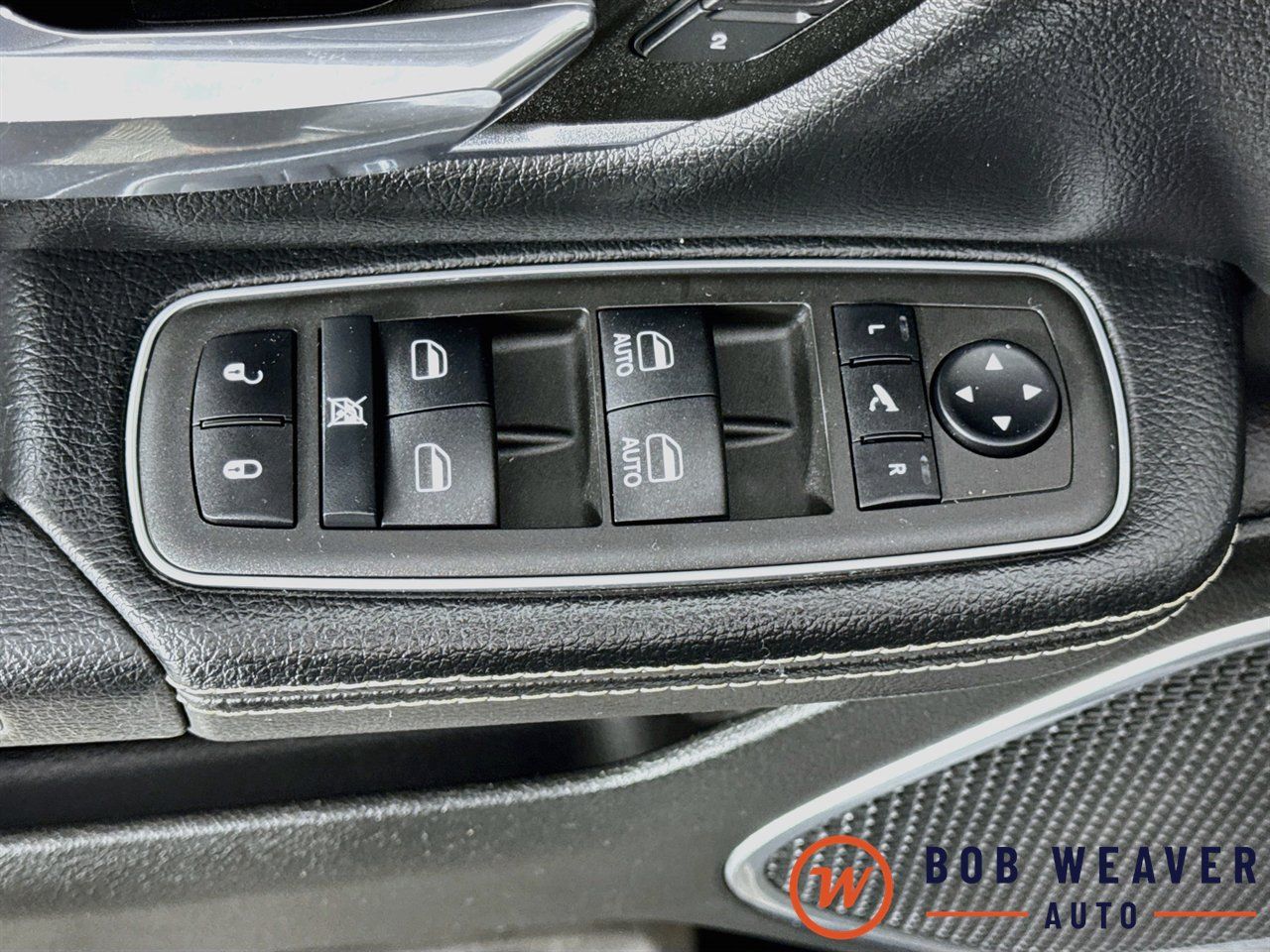 Used 2022 RAM 1500 Laramie AWD/4WD image 21