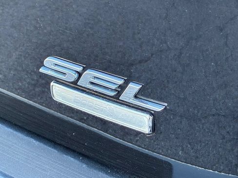 Used 2018 Ford Edge SEL w/ Equipment Group 201A AWD/4WD image 46